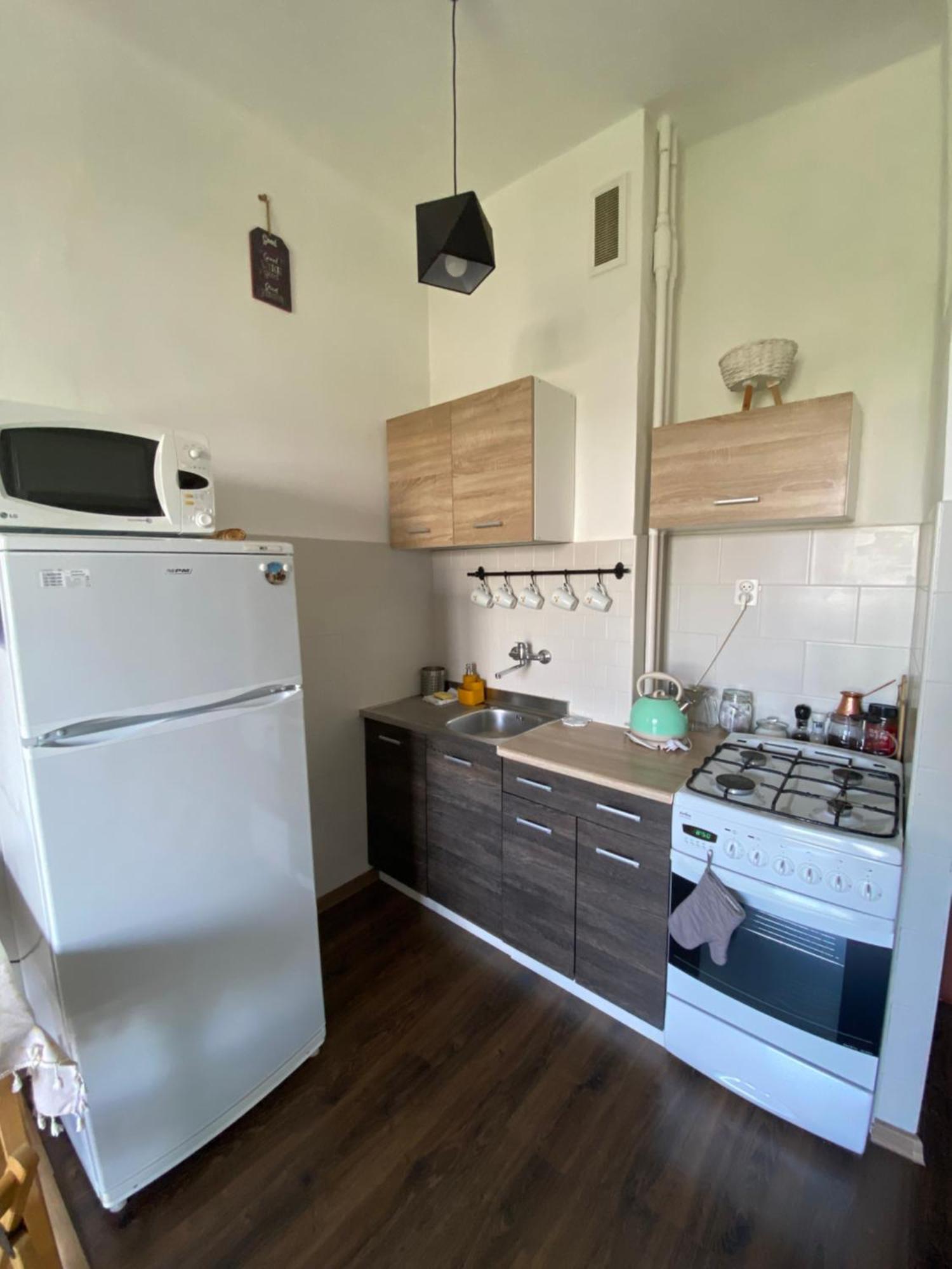 Ohmyhome - Sunny Apartment In City Center Varšava Exteriér fotografie